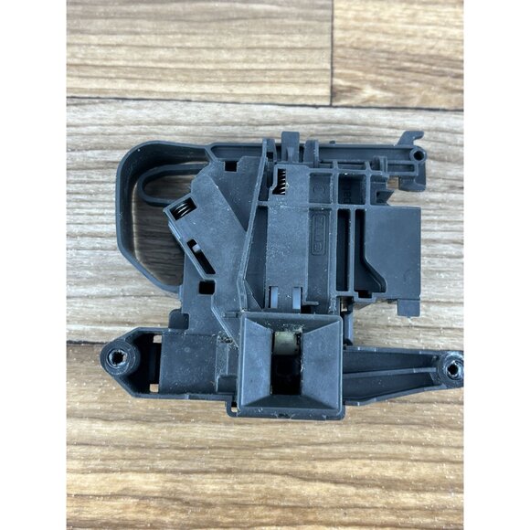 Maytag Washer Model MHW5630HC0 Door Latch Lock Assembly - Picture 4 of 10